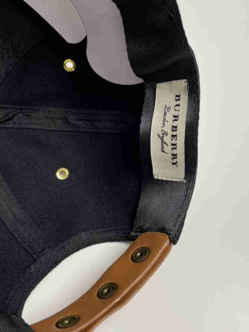 Burberry Black Canvas Baseball Cap Brown Leather Trim Circle England Logo Hat - Picture 5 of 6